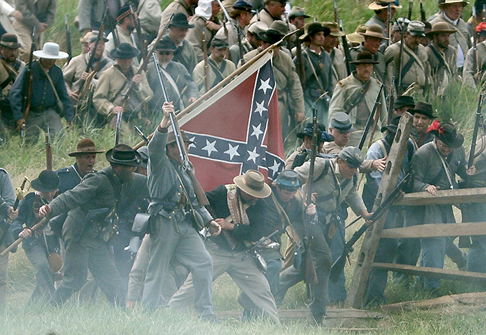Photo of Civil War re-enactors.